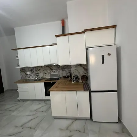 Anila's & Berti Flat Appartement *